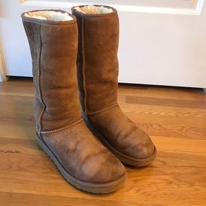 Classic Tall Uggs Chestnut Size 9